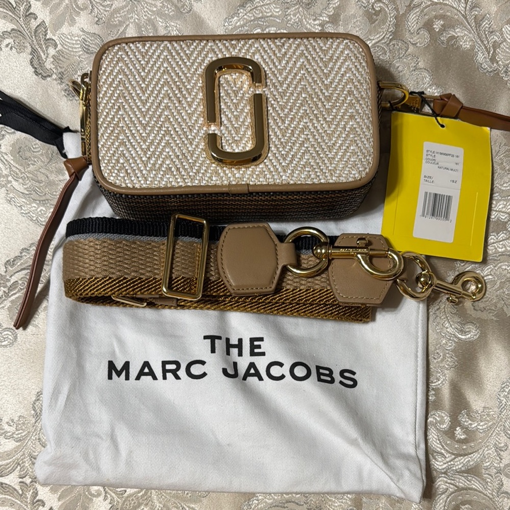 Marc Jacobs Beige and Gold Crossbody Bag